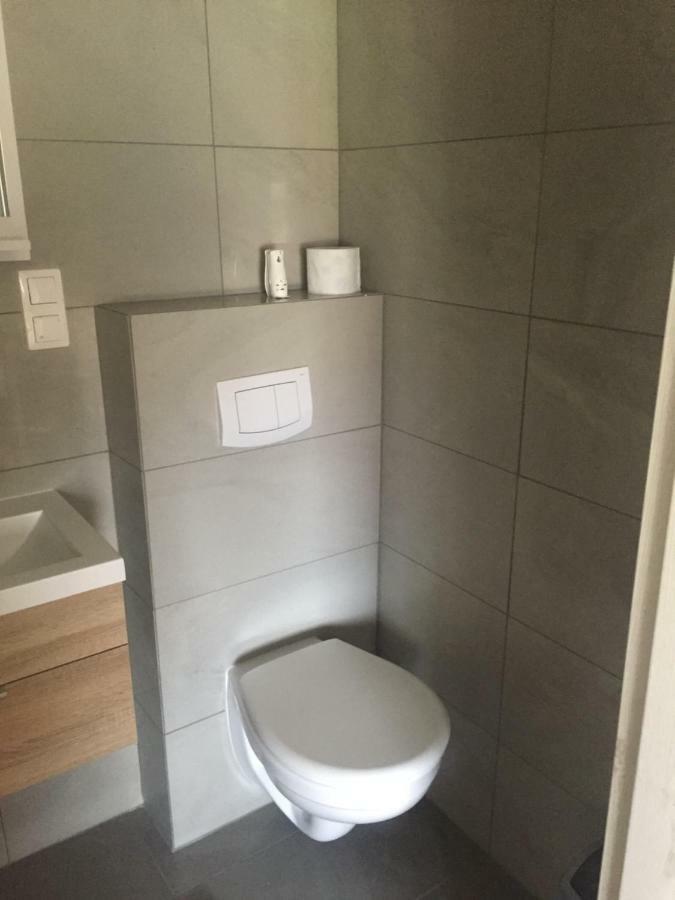 Pokoje Goscinne U Broni Mielno  Esterno foto